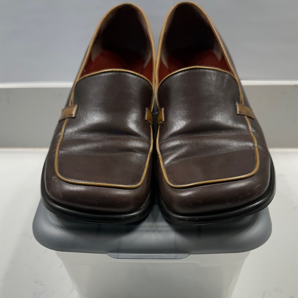 Nine West women’s Brown Leather Loafers